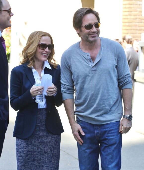 Gillian Anderson et David Duchovny sur le tournage de "The X-Files" à Vancouver, le 9 juin 2015