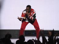 Diddy : Surexcité après sa sortie de prison, il chute aux BET Awards 2015
