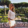 Sandrine Corman enceinte de son deuxième enfant. La future maman dévoile un baby-bump de plus en plus rond. Juin 2015.