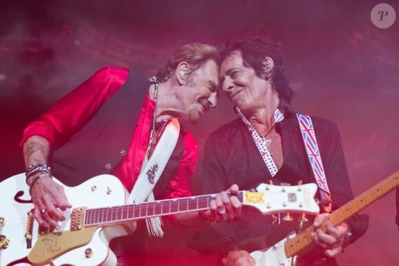 Exclusif - Johnny Hallyday sur scène lors de son premier concert, à Nîmes le 2 juillet 2015.02/07/2015 - Nîmes