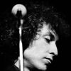 Bob Dylan pose sous l'objectif de Jean-Marie Périer dans les années 60. Cliché publié dans l'ouvrage 100 photos de Jean-Marie Périer pour la liberté de la presse, vendu au profit de Reporters sans frontières.
