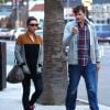 Ashton Kutcher et sa fiancée Mila Kunis vont diner au restaurant à Studio City, le 3 mars 2014. 