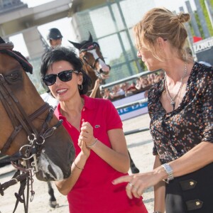 Edwina Tops-Alexander sur Heidi du Ruisseau Z, Rachida Dati et Virginie Coupérie-Eiffel lors du Paris Eiffel Jumping au Champ-de-Mars à Paris, le 5 juillet 2015 dans le cadre du Longines Global Champions Tour