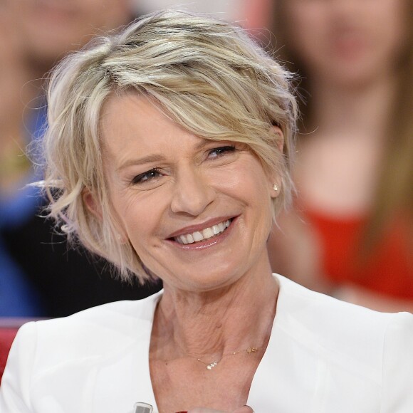 Sophie Davant - Enregistrement de l'émission "Vivement Dimanche" à Paris le 1er Avril 2015.