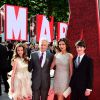 Michael Douglas avec sa femme Catherine Zeta-Jones et leurs enfants Carys et Dylan, lors de l'avant-première du film Ant-Man à Londres le 8 juillet 2015