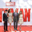 Michael Douglas avec sa femme Catherine Zeta-Jones et leurs enfants Carys et Dylan, lors de l'avant-premi&egrave;re du film Ant-Man &agrave; Londres le 8 juillet 2015 