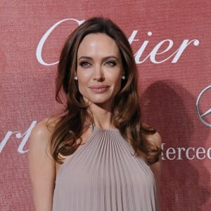 Angelina Jolie à Palm Springs, Los Angeles, le 7 janvier 2012.