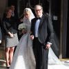 Nicky Hilton et son père Nicky Hilton quittent l'hôtel Claridges à Londres pour aller se marier au palais de Kensington avec James Rotschild le 10 juin 2015