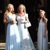 Paris Hilton et sa mère Kathy Hilton quittent l'hôtel Claridges à Londres pour aller au mariage de Nicky Hilton et de James Rotschild au palais de Kensington le 10 juin 2015