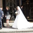  Nicky Hilton quitte l'h&ocirc;tel Claridges &agrave; Londres pour aller se marier au palais de Kensington avec James Rotschild&nbsp; le 10 juin 2015 