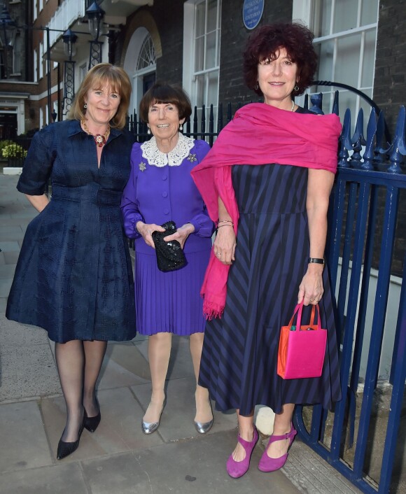 Hannah Rothschild, Lady Serena Rothschild et Victoria Rothschild Gray - Soirée de pré-mariage de Nicky Hilton et James Rothschild au manoir Spencer House à Londres. Le 9 juillet 2015 