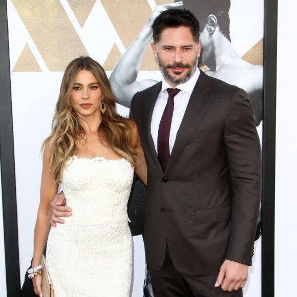 Sofia Vergara et son fiancé Joe Manganiello - Avant-première du film "Magic Mike XXL" à Hollywood, le 25 juin 2015. 