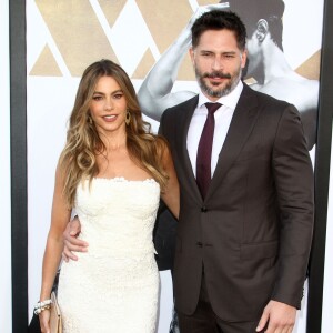 Sofia Vergara et son fiancé Joe Manganiello - Avant-première du film "Magic Mike XXL" à Hollywood, le 25 juin 2015.  