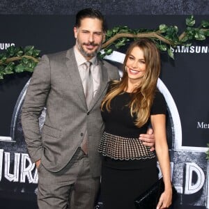 Sofia Vergara et son fiancé Joe Manganiello à la première de « Jurassic World » au théâtre The Dolby à Hollywood, le 9 juin 2015  