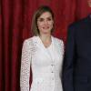 Le roi Felipe VI et la reine Letizia d'Espagne accueillaient le 13 juillet 2015 au palais de la Zarzuela, à Madrid, le président de la Roumanie Klaus Werner Iohannis et son épouse Carmen, en visite officielle.