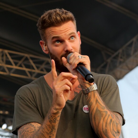 Exclusif - M. Pokora - Festival "Tout le monde chante contre le cancer" à Villefranche-de-Rouergue, le 4 juillet 2015. 
