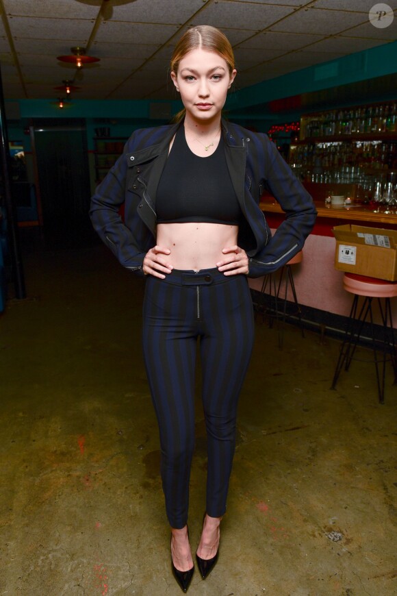 Gigi Hadid assiste au dîner organisé par le créateur Richard Chai au restaurant Tijuana Picnic, à New York. Le 13 juillet 2015.