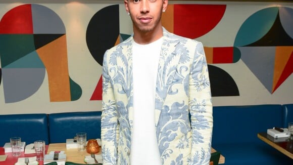 Lewis Hamilton : Modeux stylé à la Fashion Week après son revers à Wimbledon