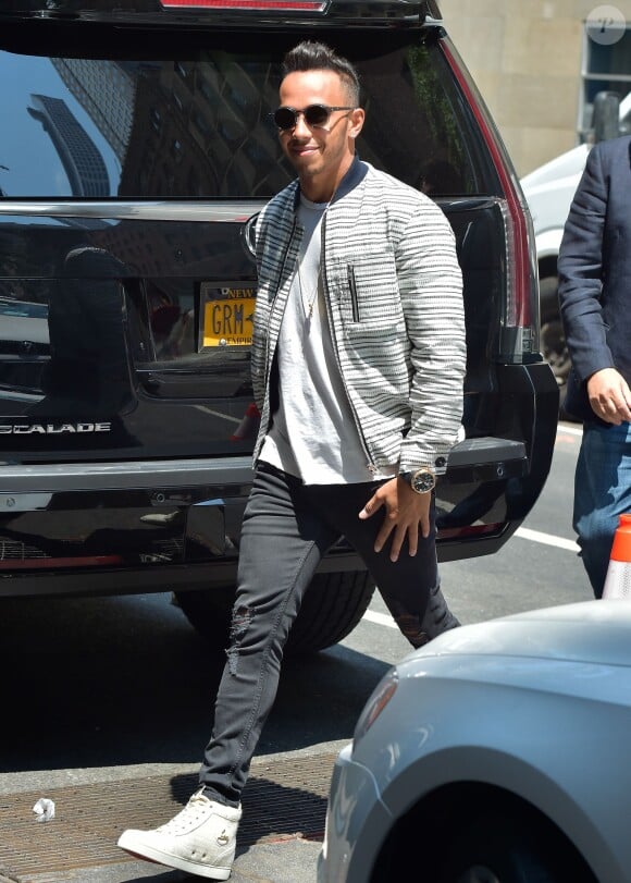Lewis Hamilton de sortie à New York, où se déroule une nouvelle Fashion Week consacrée aux hommes. Le 13 juillet 2015.