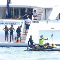 Sylvester Stallone : Vacances sportives avec sa chérie et ses trois filles