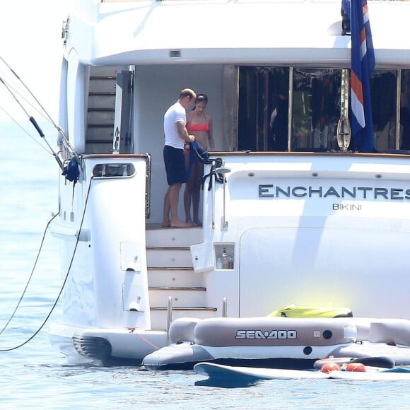 Sylvester Stallone, sa femme Jennifer Flavin et leurs filles Sophia, Sistine et Scarlet profitent de leurs vacances à bord de leur yacht dans le sud de la France, le 14 juillet 2015.