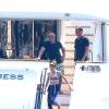 Sylvester Stallone, sa femme Jennifer Flavin et leurs filles Sophia, Sistine et Scarlet (et même leur chien) profitent de leurs vacances à bord de leur yacht dans le sud de la France, le 14 juillet 2015.