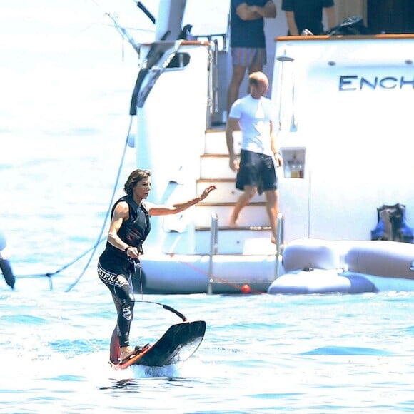 Sylvester Stallone, sa femme Jennifer Flavin et leurs filles Sophia, Sistine et Scarlet profitent de leurs vacances à bord de leur yacht dans le sud de la France, le 14 juillet 2015.