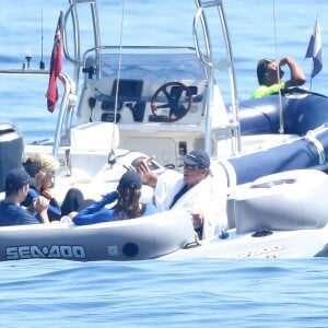 Sylvester Stallone, sa femme Jennifer Flavin et leurs filles Sophia, Sistine et Scarlet profitent de leurs vacances à bord de leur yacht dans le sud de la France, le 14 juillet 2015.