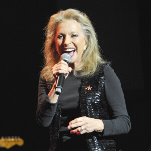 Véronique Sanson lors d'un concert à la Salle Pleyel le 21 décembre 2012 à Paris