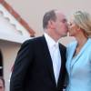 Le prince Albert II de Monaco et son épouse Charlene lors de leur mariage civile, le 1er juillet 2011 à Monaco