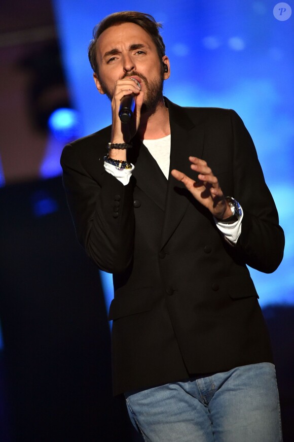 Exclusif - Christophe Willem - Enregistrement de l'émission "La Chanson de l'Année, Fête de la Musique" à Nîmes présentée par Nikos Aliagas pour TF1 le 20 juin 2015.