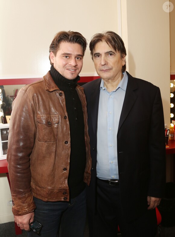 Exclusif - Julien Dassin- Après son troisième et dernier concert au Grand Rex, Serge Lama reçoit ses amis dans sa loge du Rex à Paris le 13 Octobre 