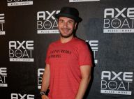 Michaël Youn déjanté devant sa sexy Isabelle Funaro pour la soirée Axe Boat