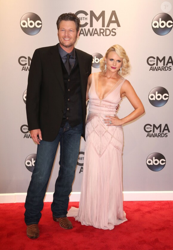 Blake Shelton et Miranda Lambert lors des CMA Awards à la Bridgestone Arena de Nashville, le 5 novembre 2014