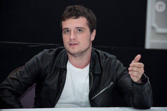 Josh Hutcherson en junket à Londres le 10 novembre 2014.
