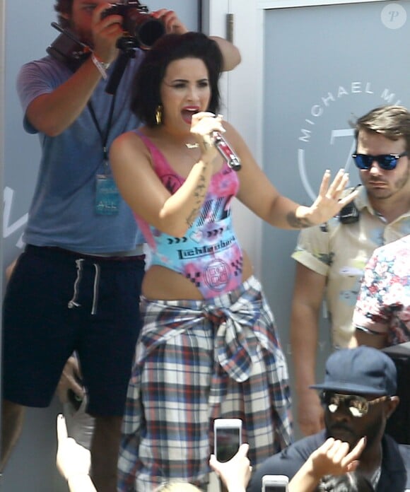 Demi Lovato donne un concert à l'hôtel Fontainebleau à Miami, le 2 juillet 2015.