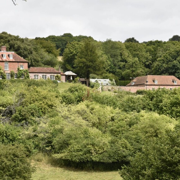 Préparatifs du mariage de Guy Ritchie avec Jacqui Ainsley à Ashcombe House le 29 juillet 2015.