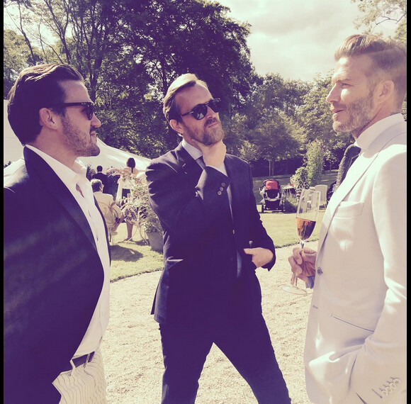 David Beckham en pleine discussion au mariage de Guy Richie et Jacqui Ainsley le 30 juillet 2015