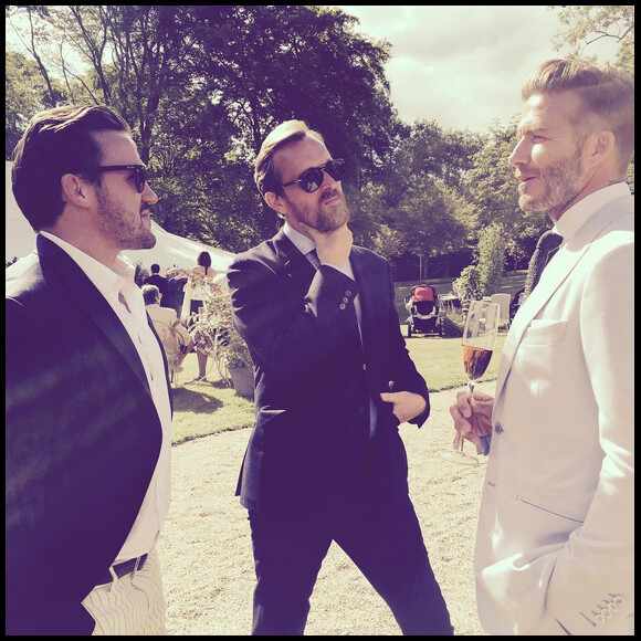 David Beckham en pleine discussion au mariage de Guy Richie et Jacqui Ainsley le 30 juillet 2015