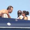 Semi-Exclusif - Seal et sa nouvelle compagne Erica Packer : leurs vacances en amoureux sur un yacht avec des amis, à Ibiza, le 4 août 2015