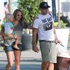 Exclusif - Teresa Palmer et son mari Mark Webber sont allés diner avec leur fils Bodhi à Silverlake, le 3 aout 2015