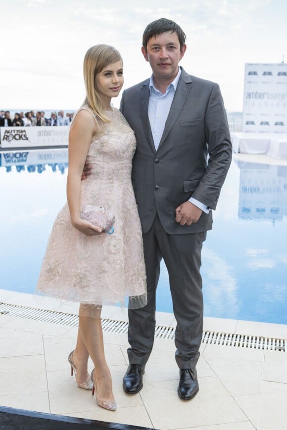 Elon Musk arrive pour le défilé Amber Lounge à l'Hotel Meridien de Monte-Carlo, Monaco le 22 mai 2015