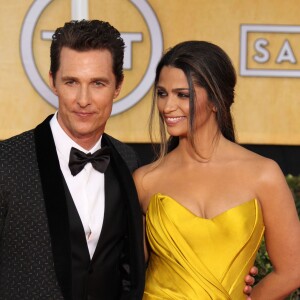 Matthew McConaughey et sa femme Camila Alves - 20ème cérémonie des "Screen Actors Guild Awards" au Shrine Exposition Center à Los Angeles. Le 18 janvier 2014