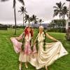 La chanteuse Kate Pierson et son épouse Monica Coleman, lors de leur mariage à Hawaï. Photo postée sur Facebook le 5 août 2015