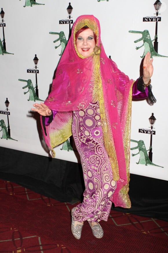 Kate Pierson - 18th annual Hulaween Gala à New York le 31 octobre 2013