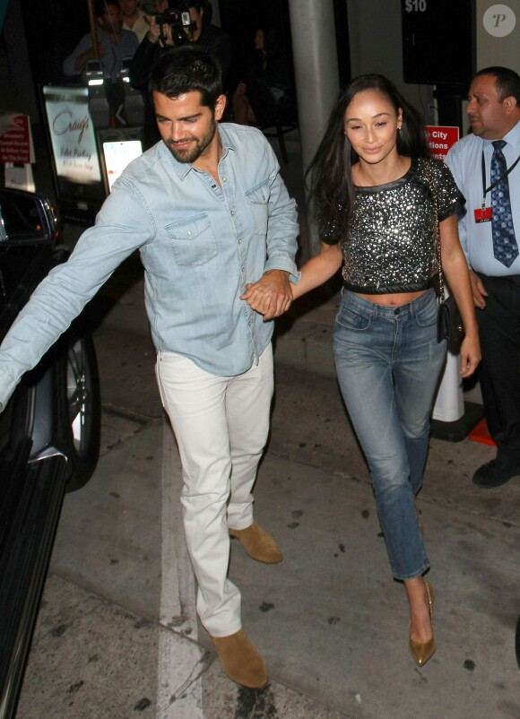 Jesse Metcalfe et sa petite amie Cara Santana à la sortie du restaurant Craig à West Hollywood, le 21 mai 2015