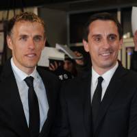 Gary et Phil Neville : Mort à 65 ans du père des icônes de Manchester United