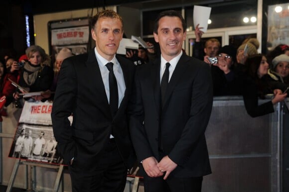 Phil Neville et Gary Neville - Première du film "The Class of 92" à Londres, le 1er décembre 2013.
