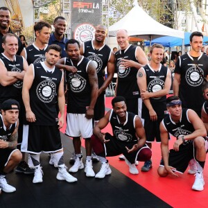 Josh Duhamel, Breckin Meyer, Josh Ostrovsky, Clark Gregg lors du ESPNLA All-Star Celebrity Basketball Game à Los Angeles, le 7 août 2015
