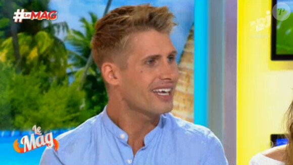 Benoît Dubois ému lors de la dernière émission en direct du Mag de NRJ12, le 2 juillet 2015